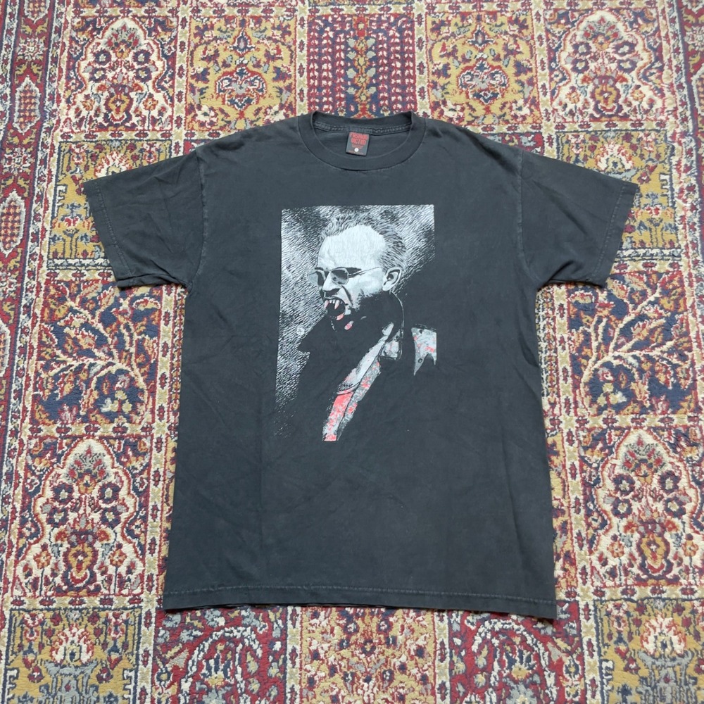 VTG 90s Fashion Victim Vampire Blood Portrait Graphic T-Shirt Black Mens M USA